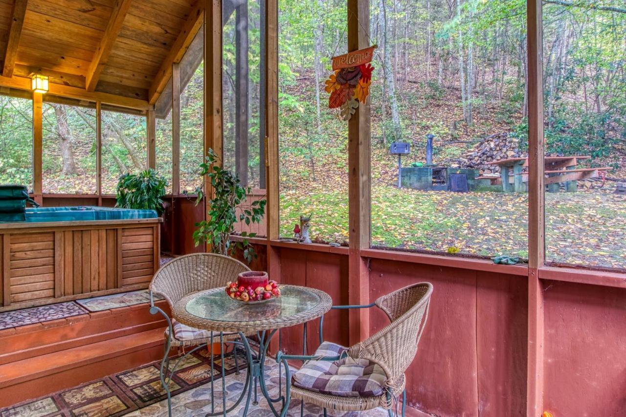 Cozy Creek Cabin Pigeon Forge Exterior foto